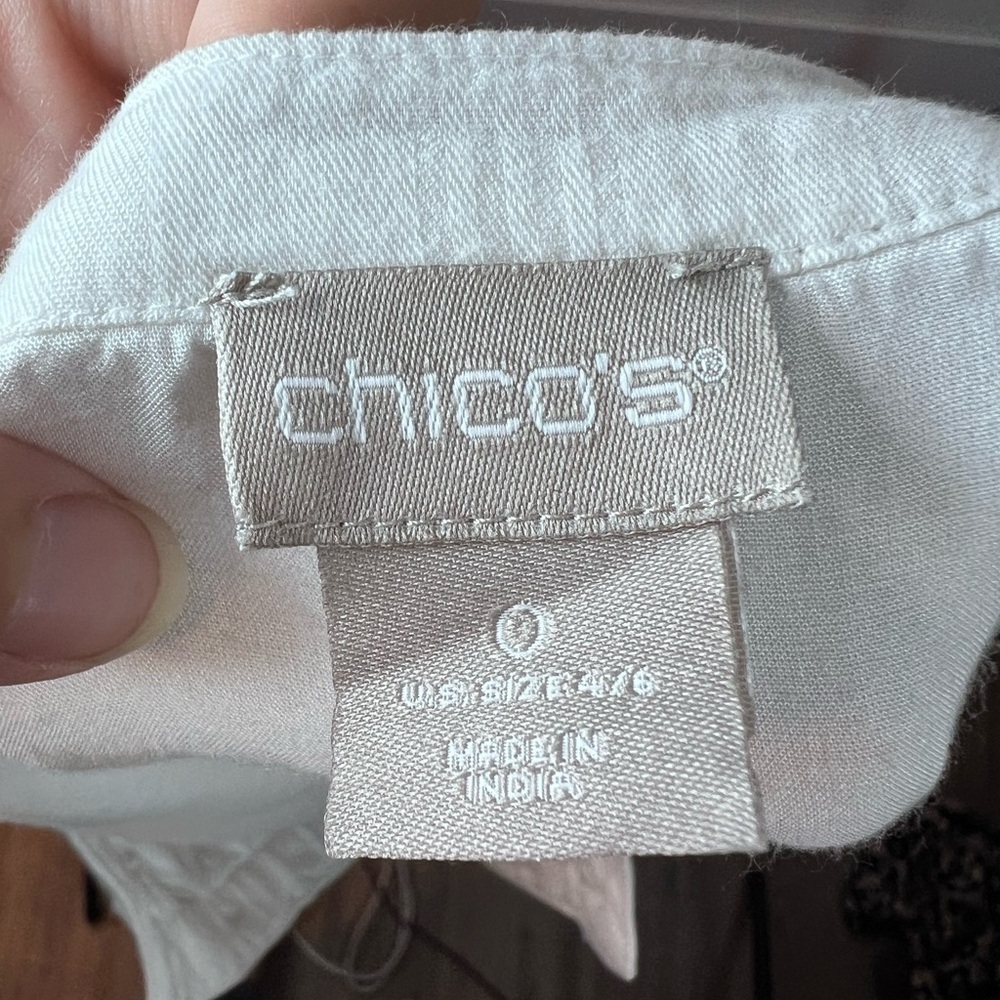 Chico’s Embroidered Pullover Blouse - Picture 8 of 10